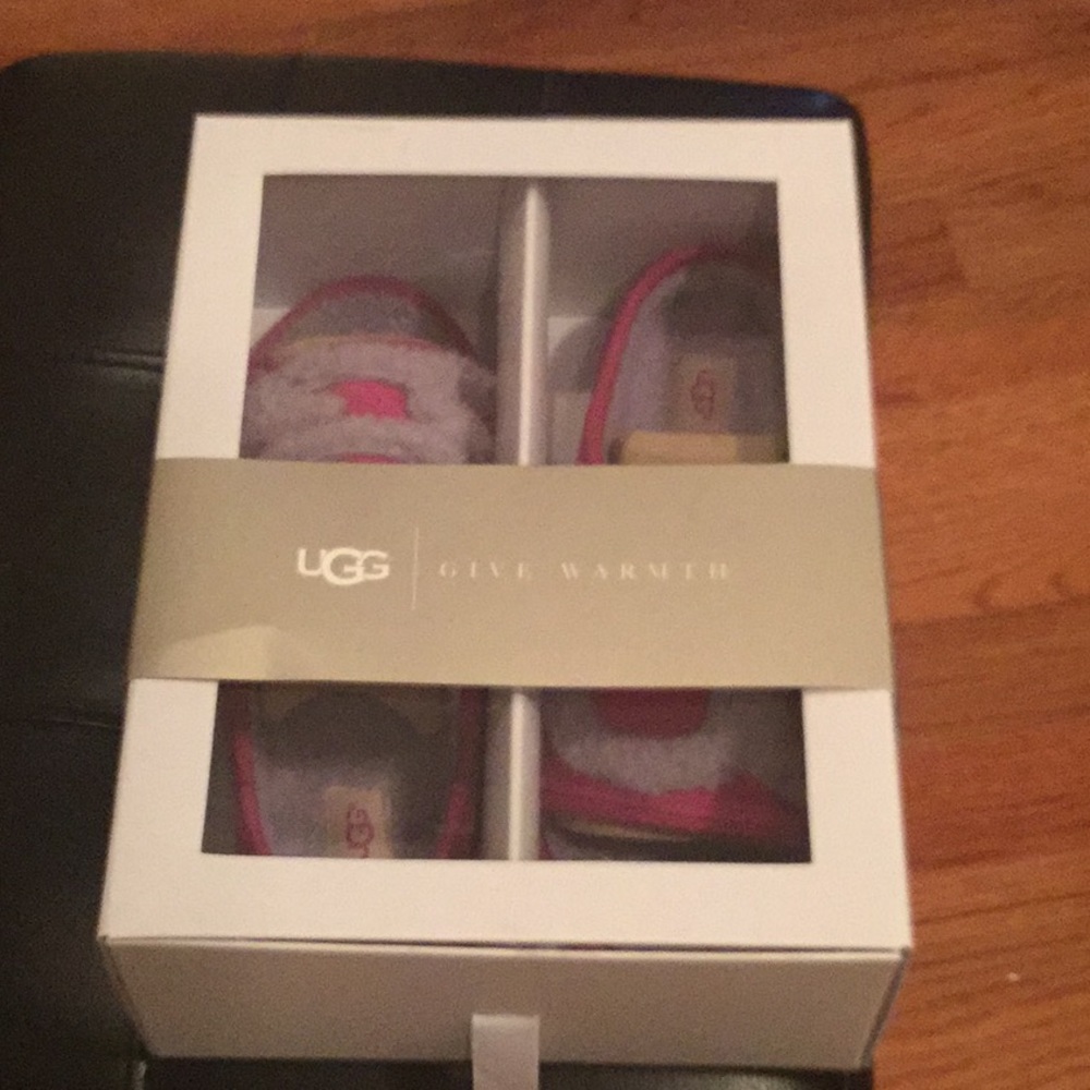 UGG SLIDE